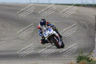 media/May-03-2025-CRA (Sat) [[22b18d099a]]/Races/Race 10/